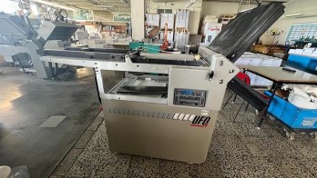Folding machines